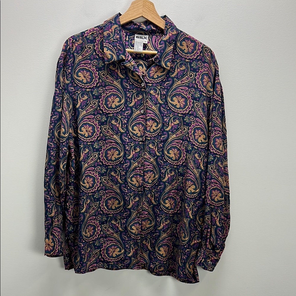 SILX 100% Silk Button Up Blouse Baroque Print Womens Medium Maximalist Old Money